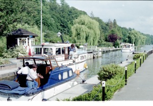 An example Thames River lock